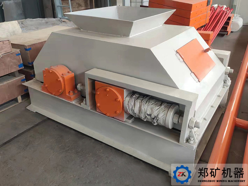 對(duì)輥造粒機(jī) 對(duì)輥造粒機(jī)