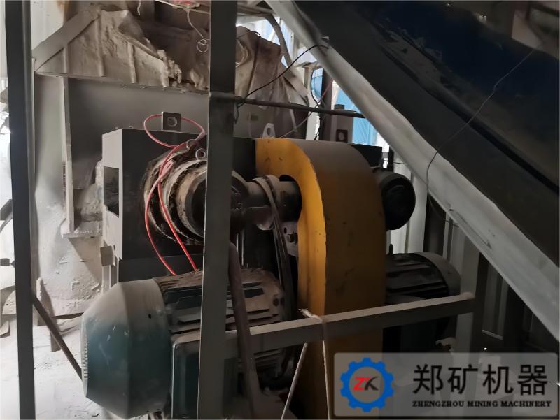 槳葉式烘干機.jpg 槳葉式烘干機.jpg